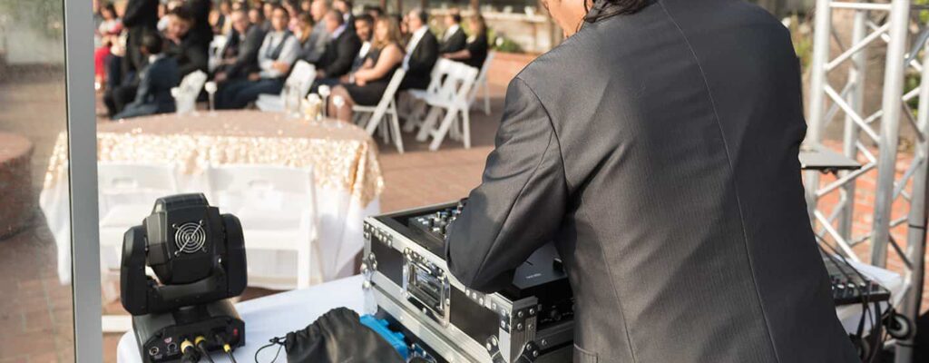 Famous DJ Agency - experienced wedding dj